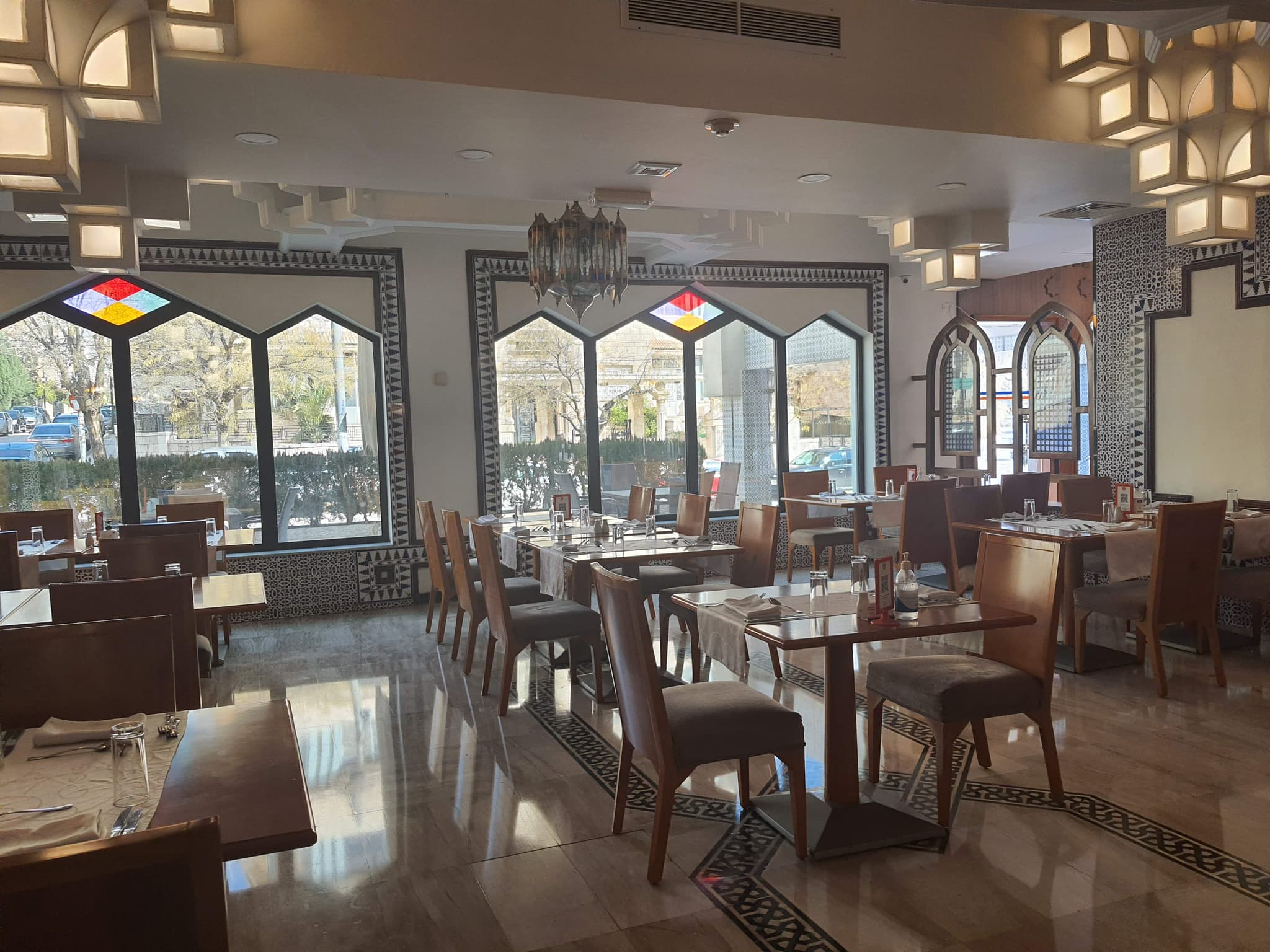 Dining Room, Toledo Hotel, Amman, Jordan - Photo: Host (Experience Jordan)