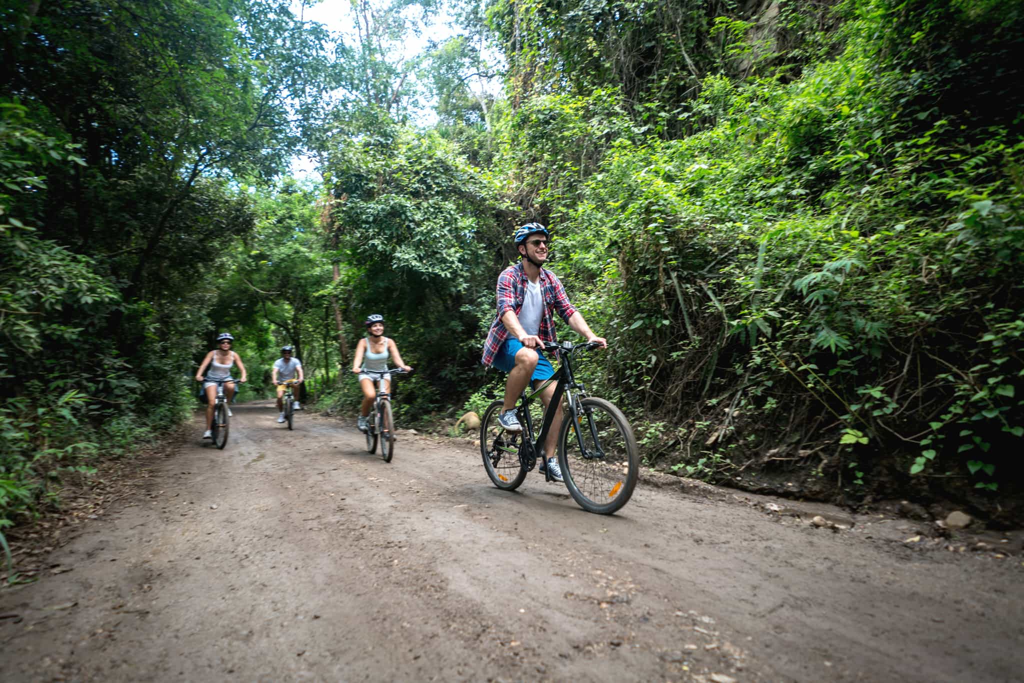 Cyclists, Colombia