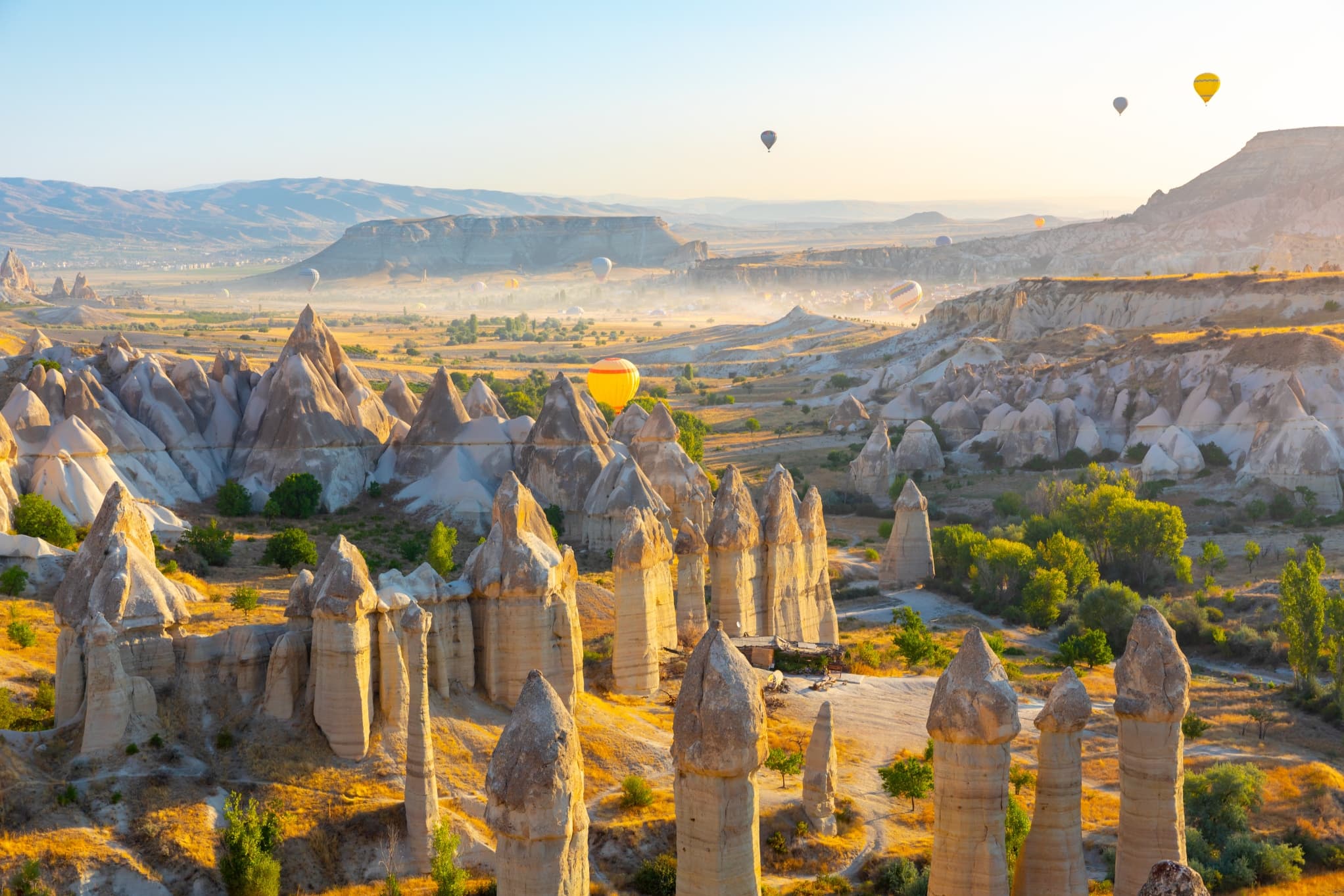 Premium: Hike and Explore the Trails of Cappadocia