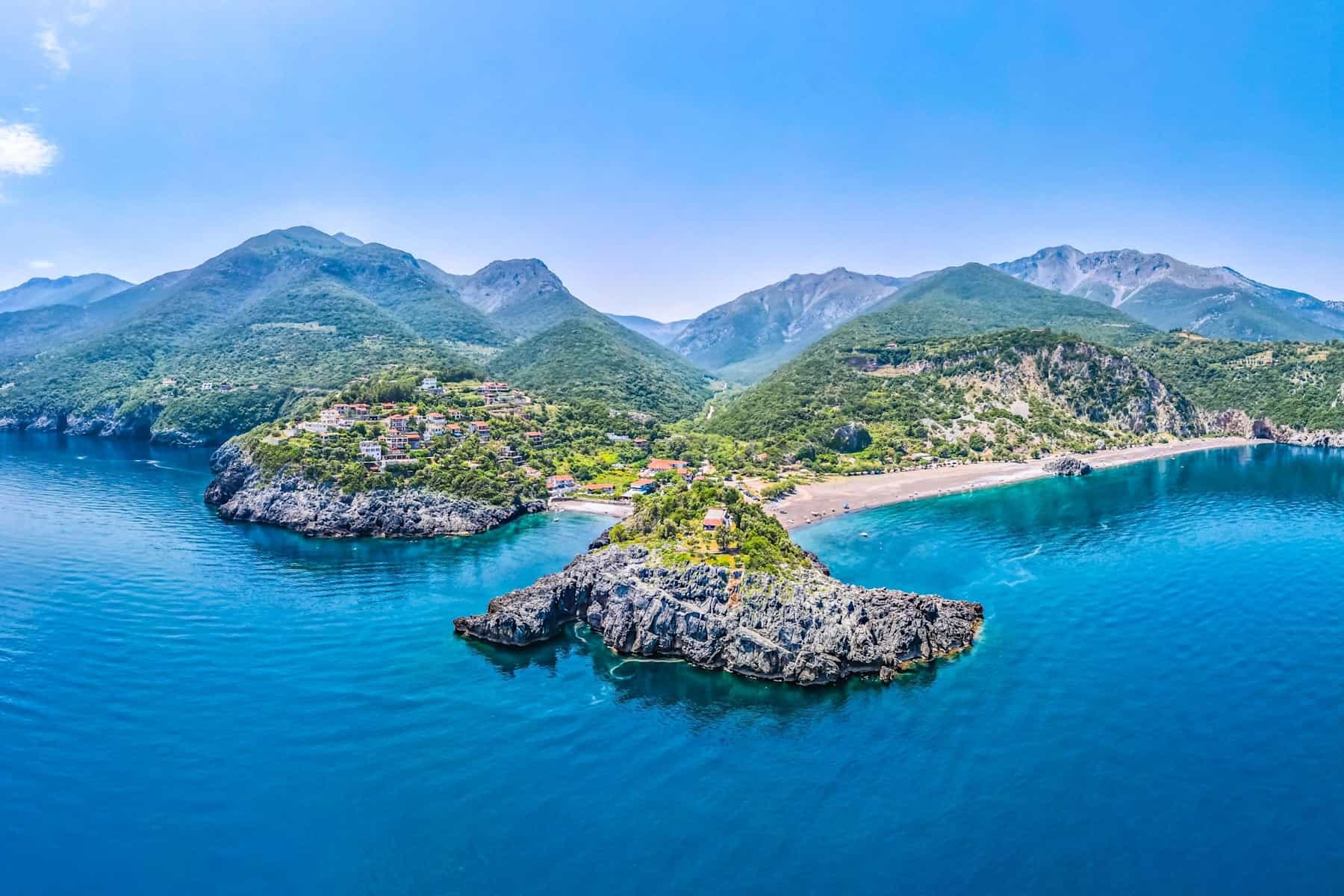 Evia Island, Greece. Photo: Shutterstock 2474792809
