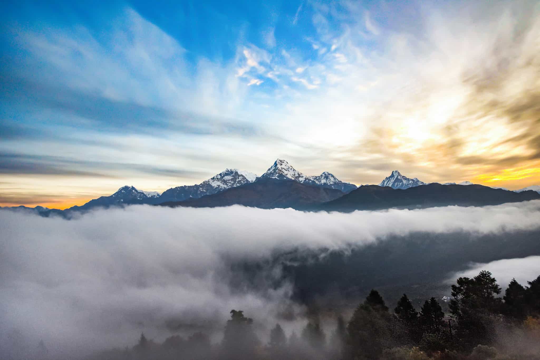 Poon Hill Sunrise azin-javadzadeh-WMpyRPaS7DQ-unsplash