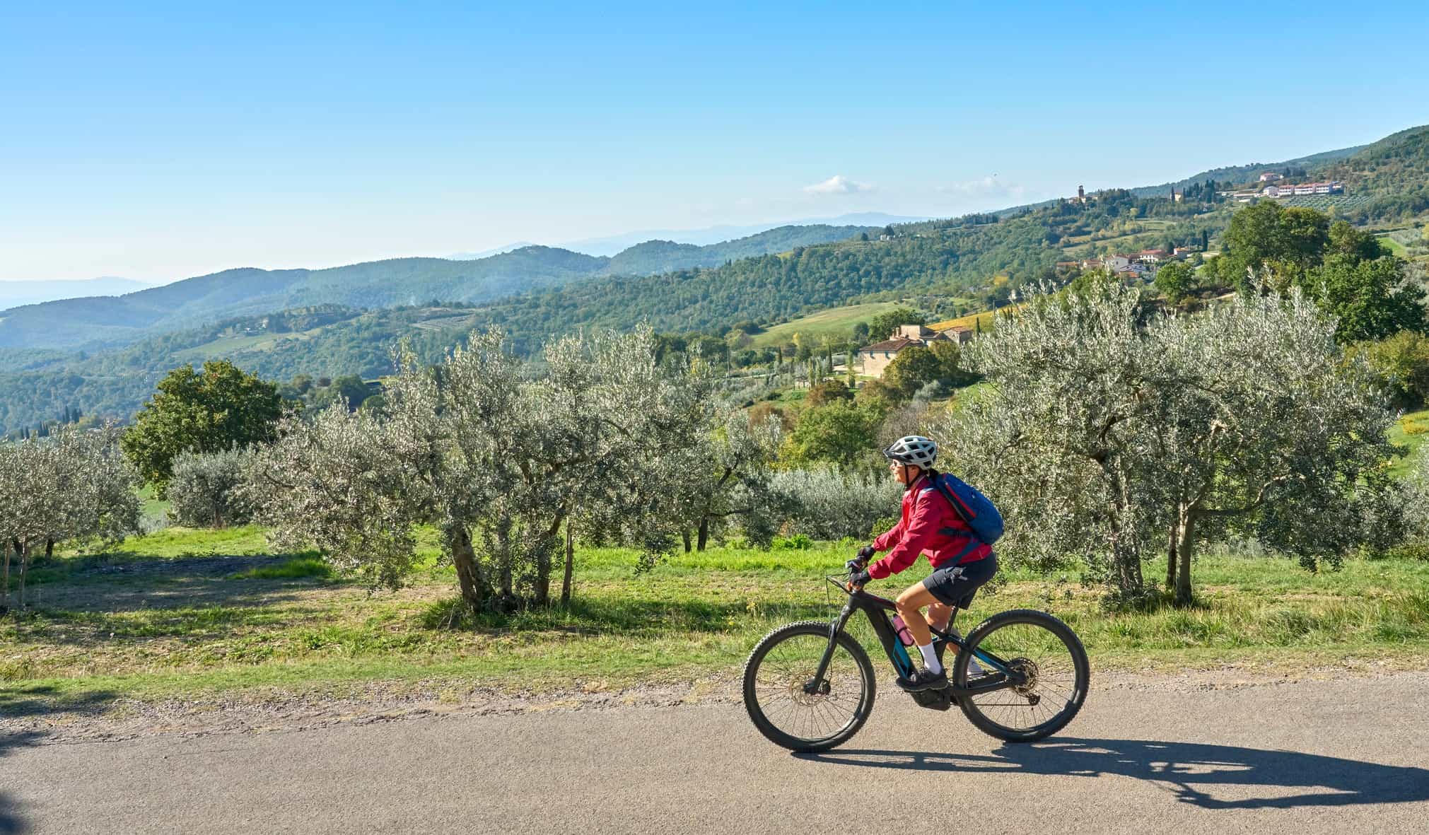 Cycling Italy Photo:GettyImages-1438158072