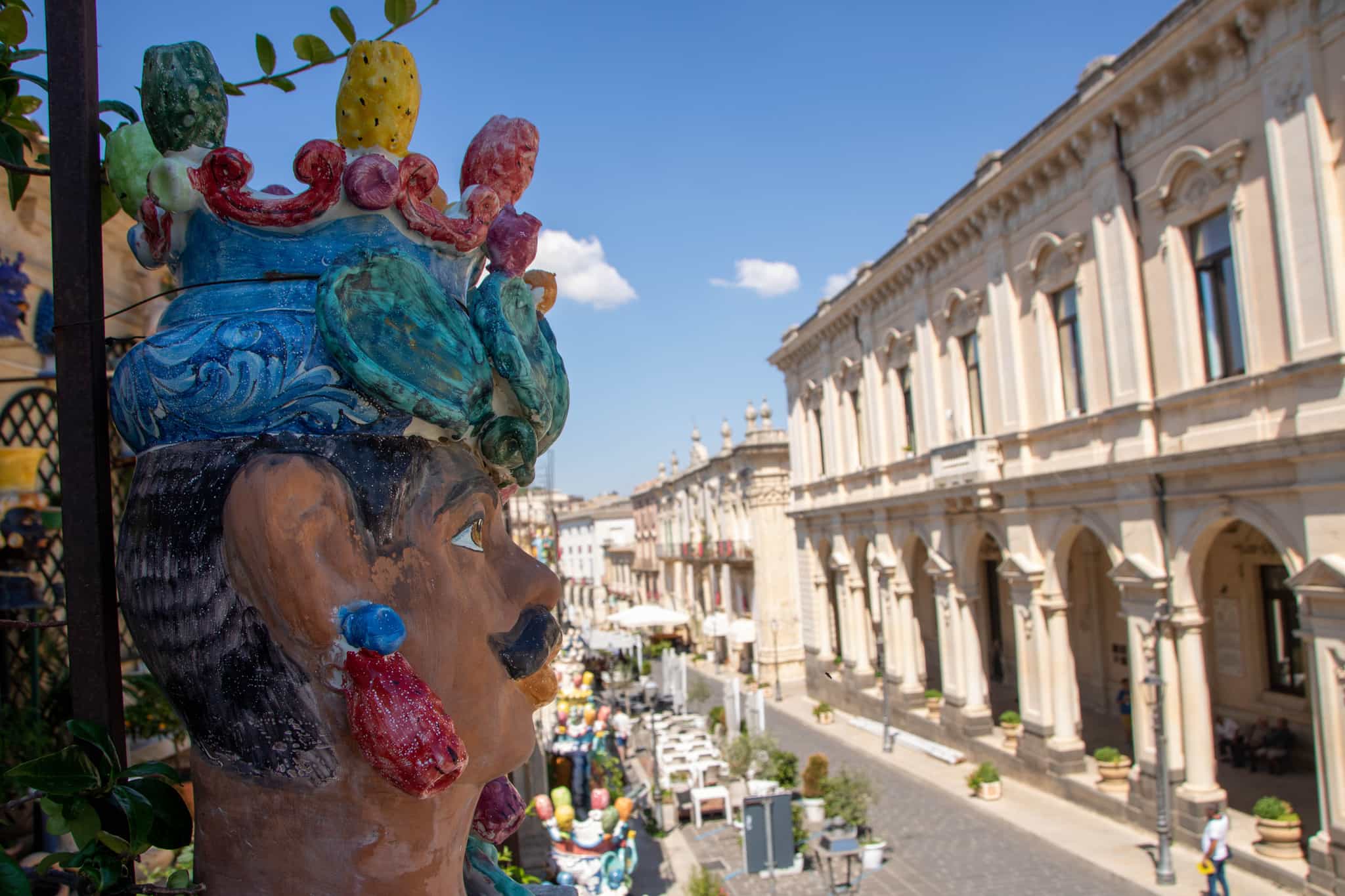 Baroque balcony, Palazzolo Acreide, Sicily Photo:GettyImages-959898262