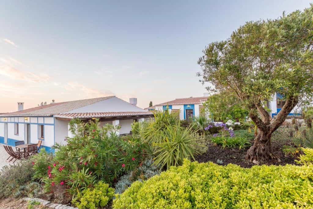 Barranco da Fonte, Alfambras, Portugal. Photo: Barranco da Fonte