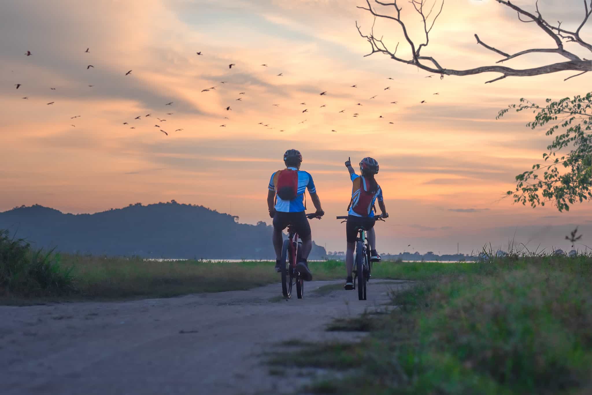 Sunset cycling. Photo: GettyImages-1156619675