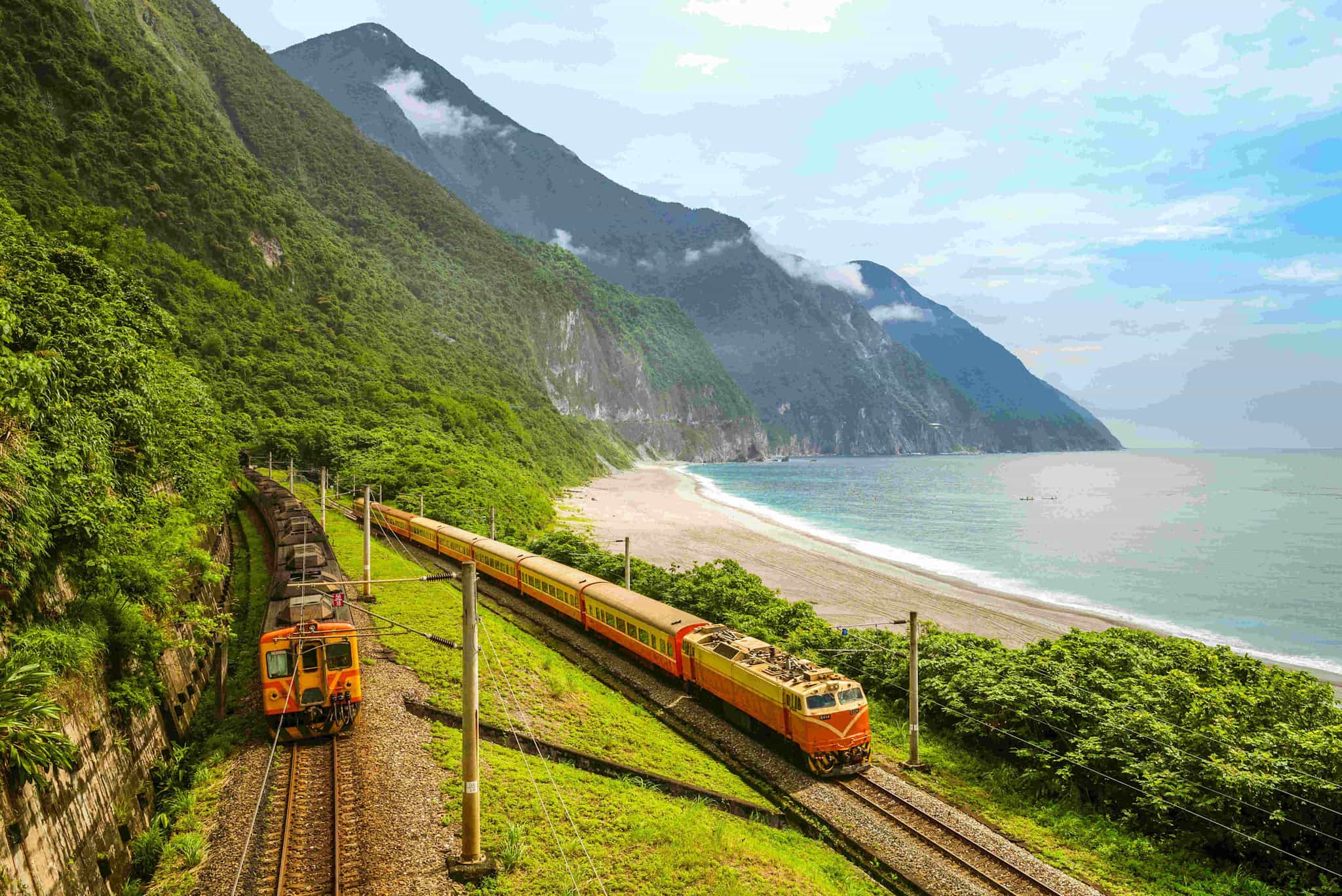 Taiwan East Coast railway. Photo: Shutterstock_1745211890