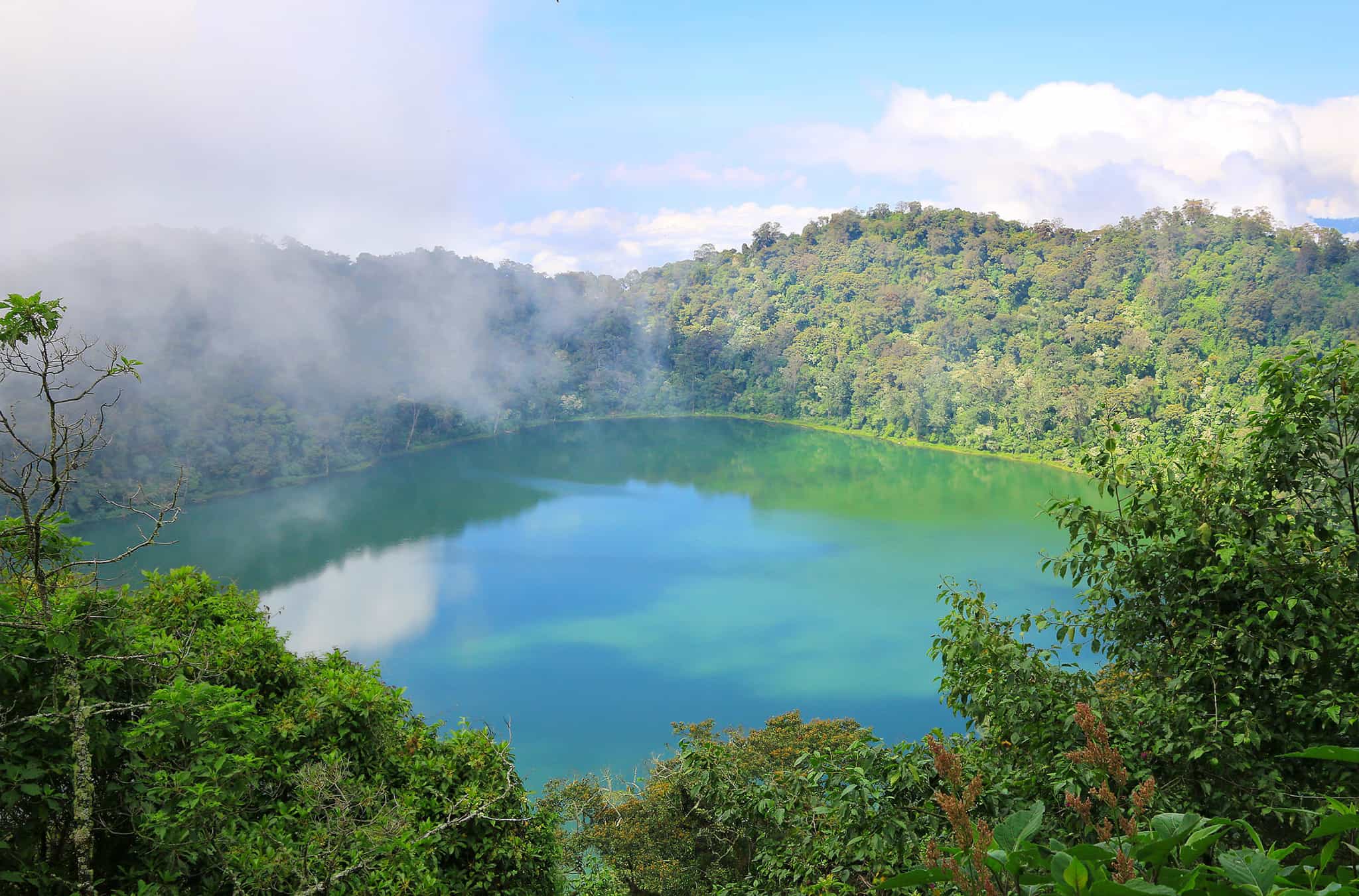 Chicabal Volcano Crater Lake, Guatemala. Photo: GettyImages-526573431