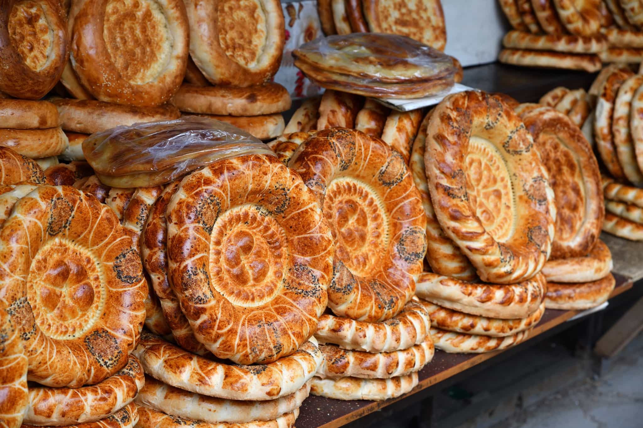 Tandyr Nan, Kyrgyz Bread in Bishkek, Kyrgyzstan. Photo: GettyImages-1428054523