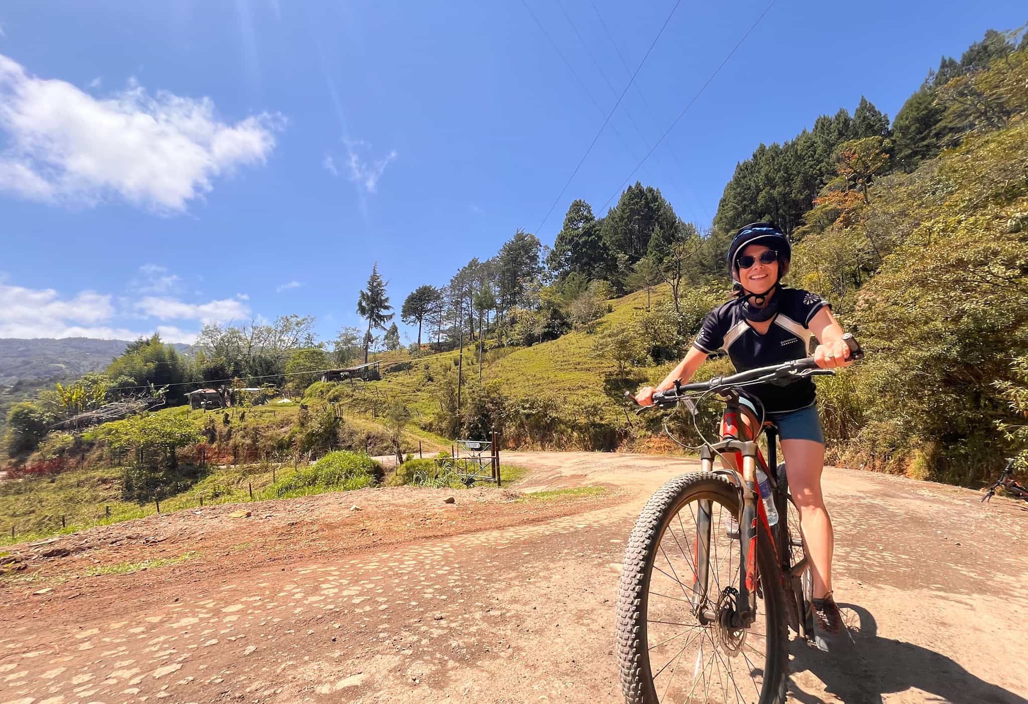 closeup-cycle-costarica Photo:Host/Coast to Coast Adventures