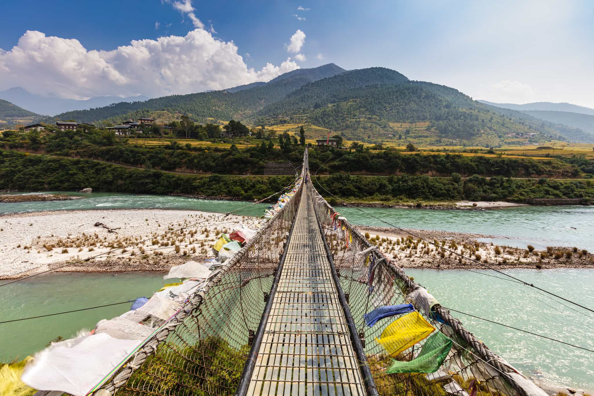 Bridge over the Pho Chhu river near Punakha, Bhutan. Photo: shutterstock_2154123741