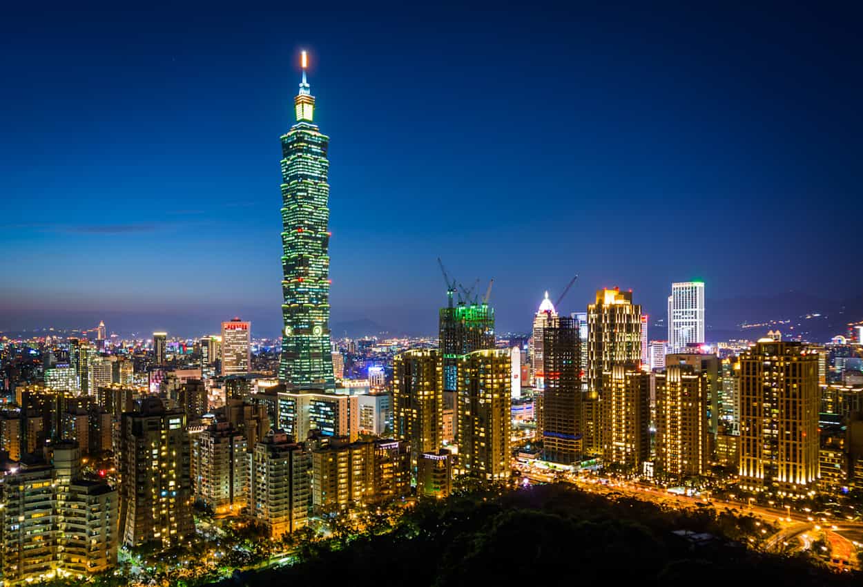 Taipei by Night. Photo: shutterstock 478195903