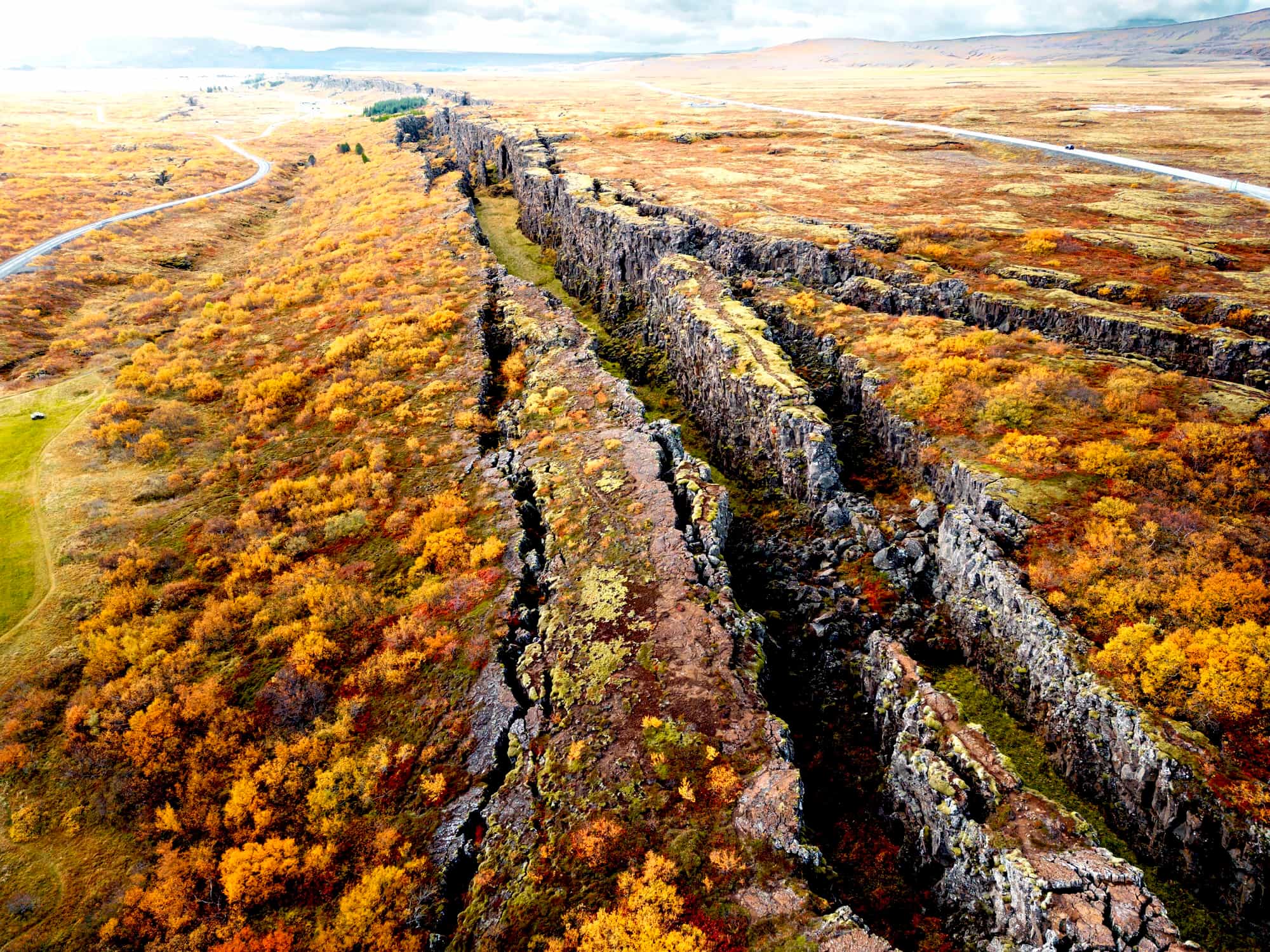 Fissure between the two tectonic plates in Iceland at Thingvellir. Photo: GettyImages-1449463571