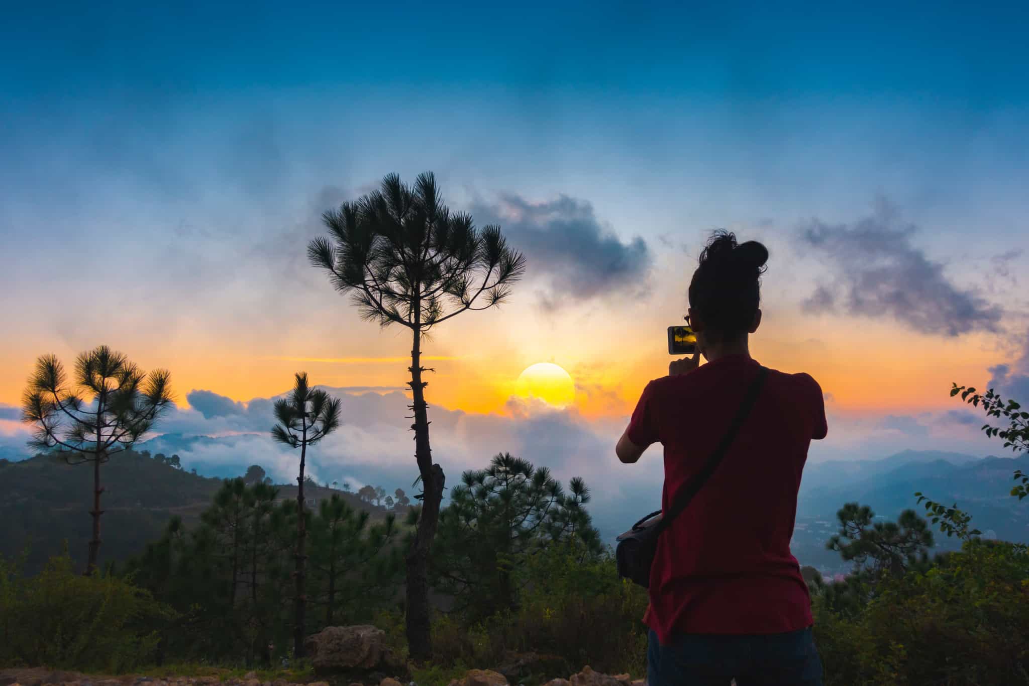 Sunset int he mountains of HImachal Pradesh, India. Photo: GettyImages-1186369895