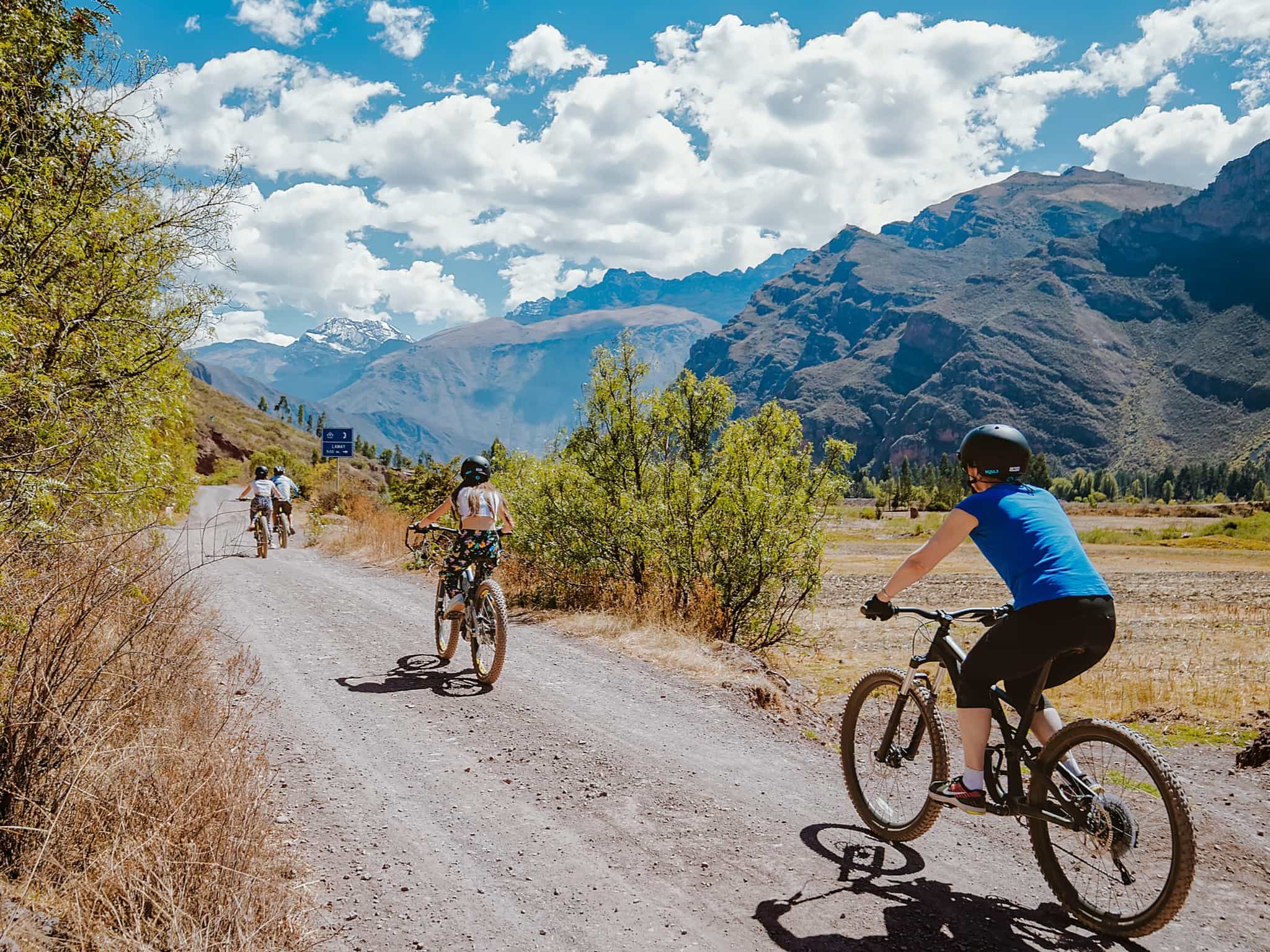 Biking the Sacred Valley. Photo: Host/Amazonas Explorer
