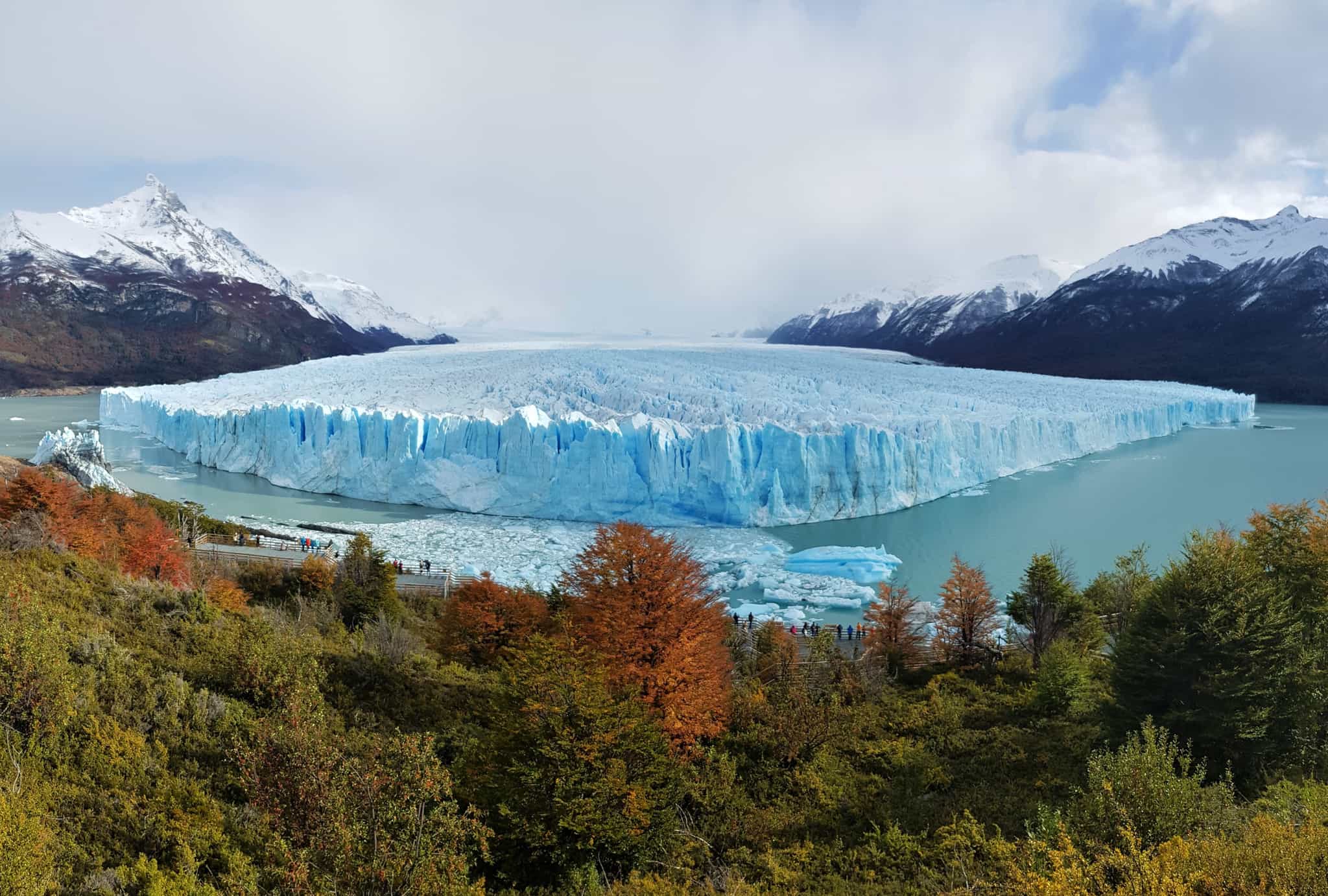 Perito moreno Glacier, Argentina. Photo: Host // Say Hue Que