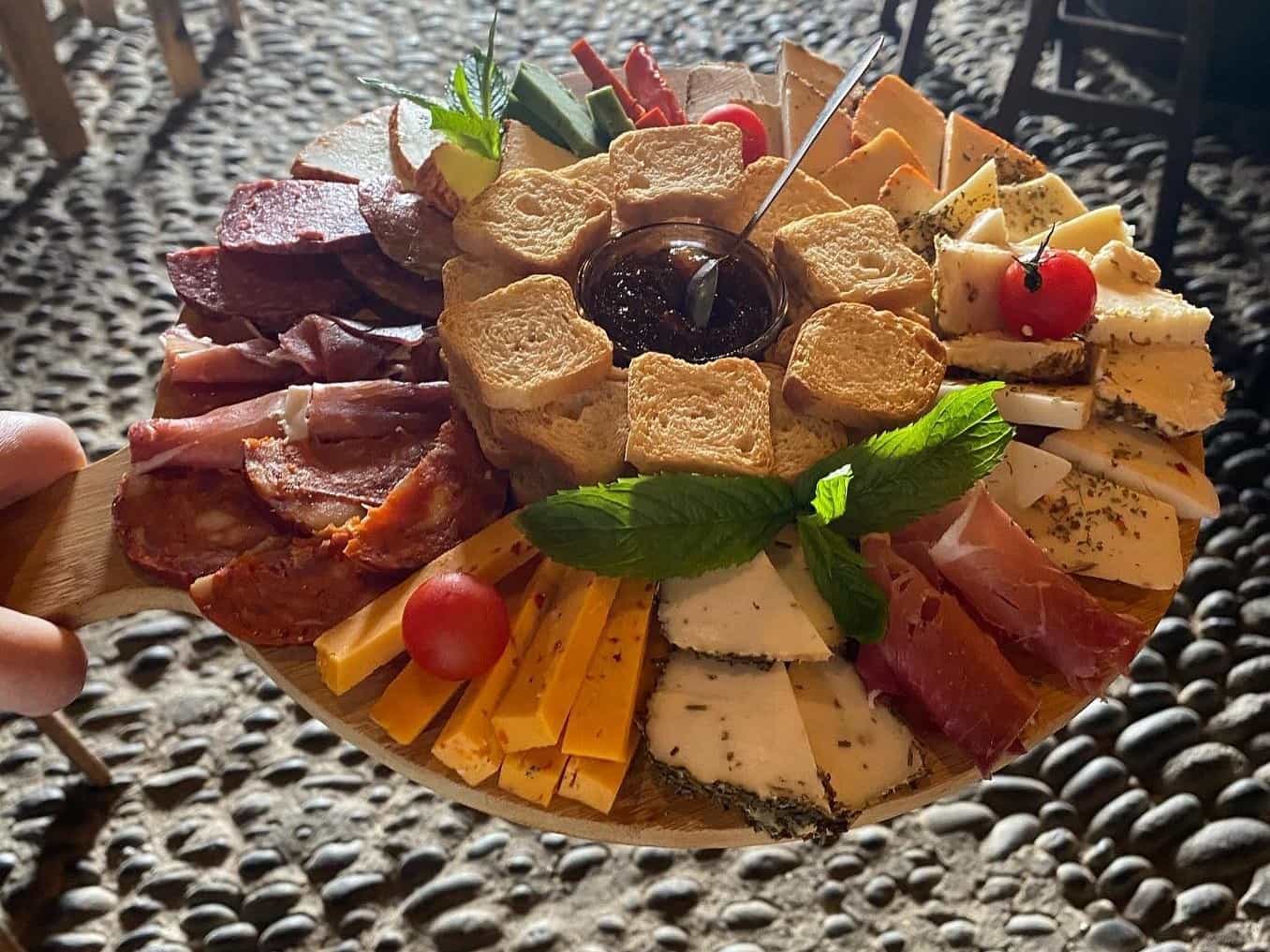 Cheese tasting, Madeira